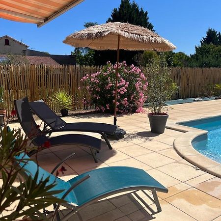 Bed and Breakfast Les Voyages De Louison Lavardac Экстерьер фото