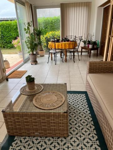 Bed and Breakfast Les Voyages De Louison Lavardac Экстерьер фото